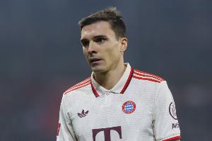 星空体育官网-英媒：拜仁不租借帕利尼亚只接受永久转会，球员不想离队