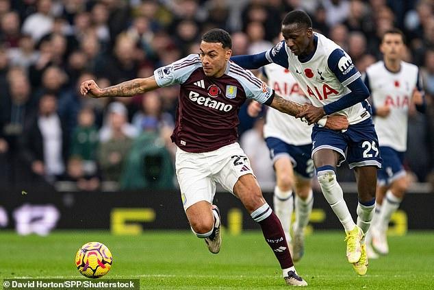 星空体育官网-邮报：热刺加入摩根-罗杰斯争夺战，马竞或考虑大马丁