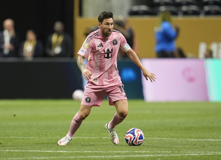 星空体育官方网站-马斯切拉诺透露梅西本轮仅出战半场 坦言上轮比赛球员已有出场意愿