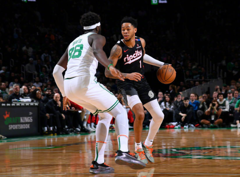 合同还剩1年2800万，很难送出去！NBA豪门倒下，但想彻底摆烂真难