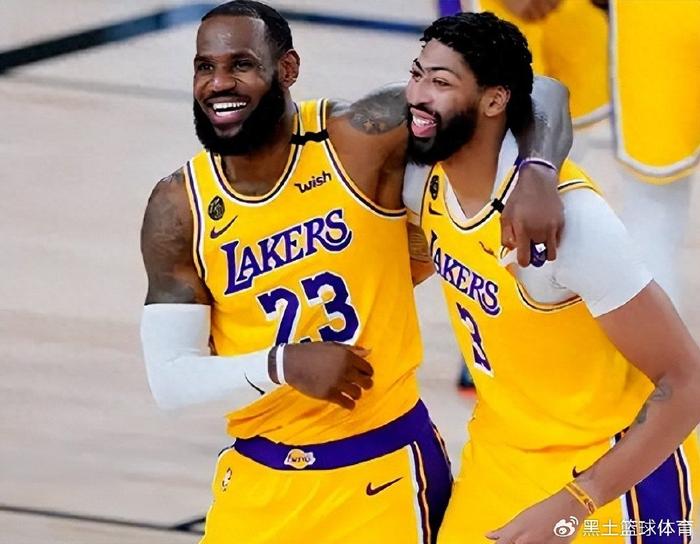 星空体育平台-21世纪最遗憾的5个无冠双人组合：姚麦毁于伤病，灯泡组合最可惜