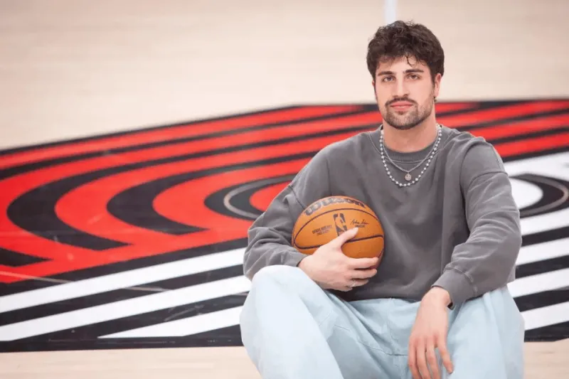 星空体育官网-杨瀚森的大腿级队友阿夫迪亚闪耀欧洲杯，下赛季能否扛起开拓者重建大旗？