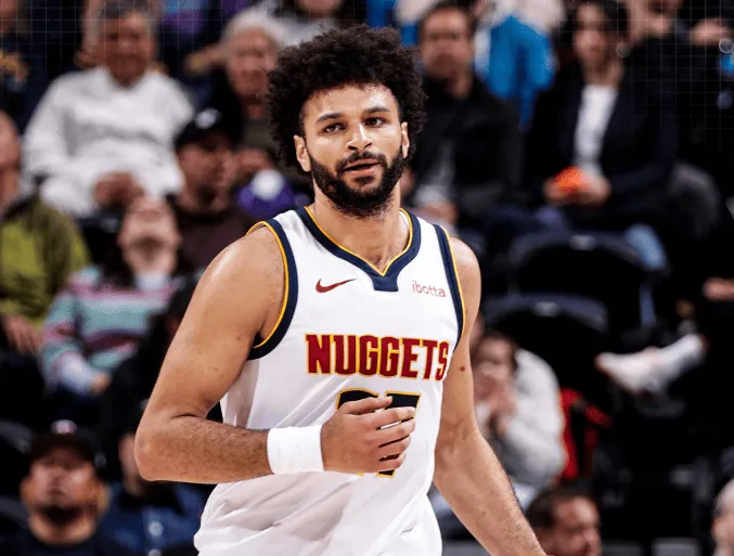 星空体育平台-掘金本赛季面对爵士2胜0负，跨赛季面对爵士取得8连胜