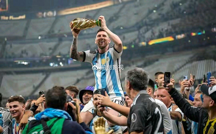 星空体育app下载-2026世界杯还没开踢，球迷的血压已经拉满了|足球|美加墨世界杯|冰球|比赛|国际足联_新浪体育_新浪新闻