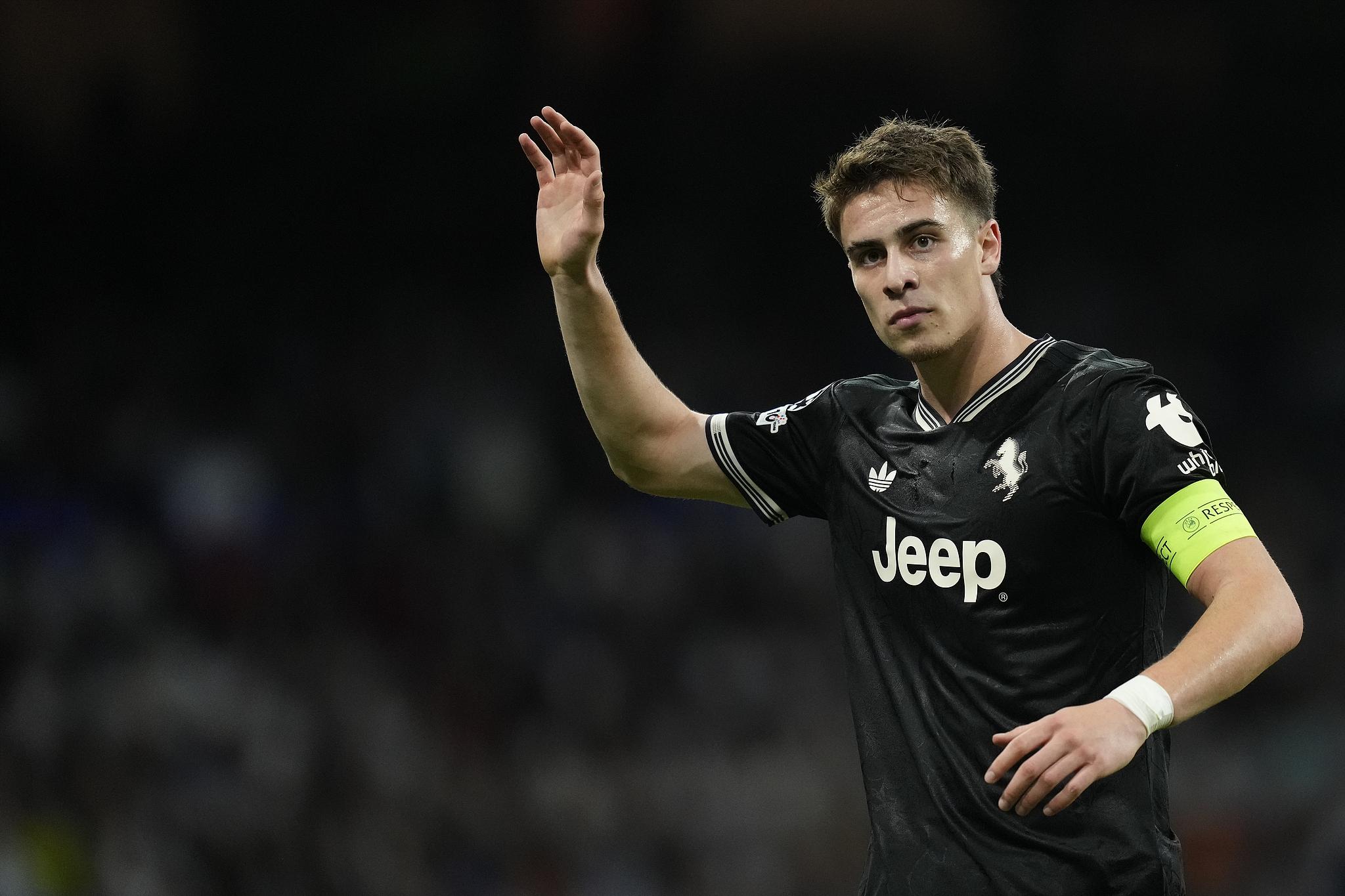 星空体育官网-尤文，伊尔迪兹回避续约问题并盛赞与斯帕莱蒂的关系